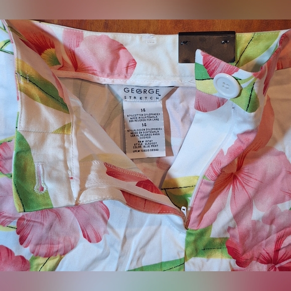 🌺NWT GEORGE STRETCH capris Size 14 - Picture 4 of 7